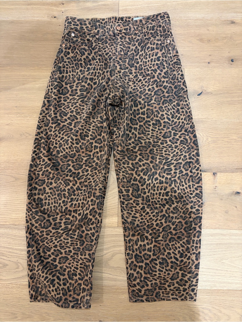 Gap leopard Barrel High Rise - Picture 5 of 5